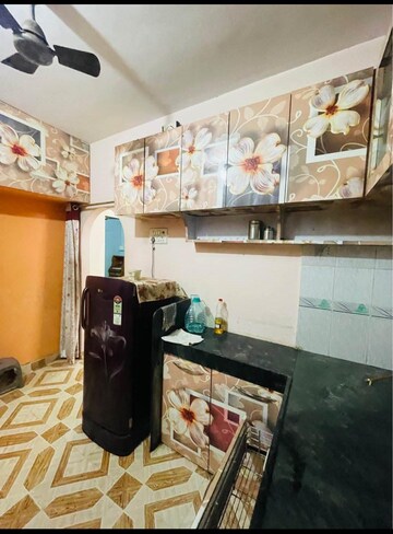 Kitchen in 2 BHK Builder Floor at Ballaleshwar CHS Thakurli, Thakurli – for Rent