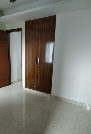 Room in 2 BHK Builder Floor at Malviya Nagar – for Rent