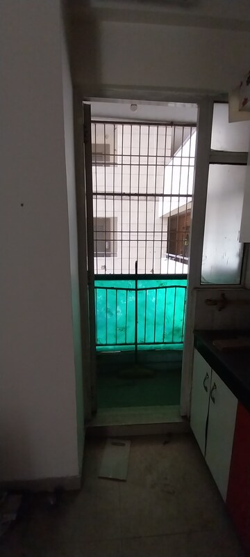 Room in 3 BHK Apartment at Aditya City Apartments, Shahpur Bamheta – for Rent