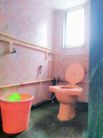 Bathroom in 1.5 BHK Apartment at Jai Sarvonnati CHS, Ghatkopar West – for Rent