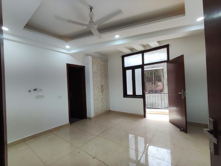 Room, malviya nagar 4 Bedroom 2200 Sq.Ft. Builder Floor In Malviya Nagar Delhi 8778545