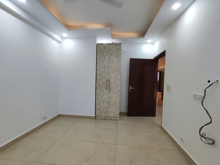 Room, malviya nagar 4 Bedroom 2200 Sq.Ft. Builder Floor In Malviya Nagar Delhi 8778545