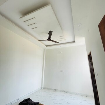 Room in 4 BHK Independent House at Shimla Bypass Road – for Sale