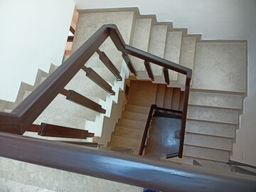 Staircase in 4 BHK Villa at Vipul Tatvam Villas, Sector 48 – for Sale