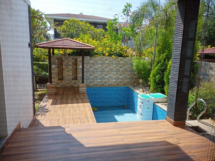 Swimming Pool, vipul-tatvam-villas 4 Bedroom 4750 Sq.Ft. Villa In Sector 48 Gurgaon 8778550