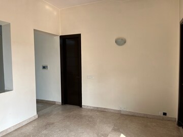 Room in 4 BHK Villa at Vipul Tatvam Villas, Sector 48 – for Sale