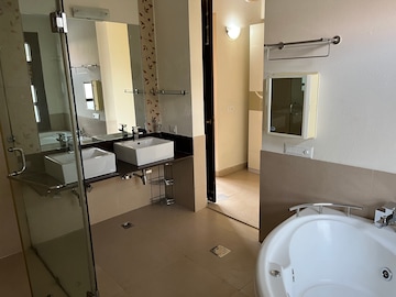 Bathroom in 4 BHK Villa at Vipul Tatvam Villas, Sector 48 – for Sale