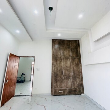 Room in 4 BHK Independent House at Shimla Bypass Road – for Sale