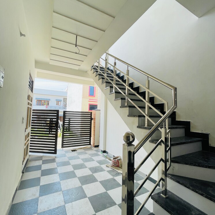 undefined, shimla bypass road 4 Bedroom 2000 Sq.Ft. Independent House In Shimla Bypass Road Dehradun 8671256