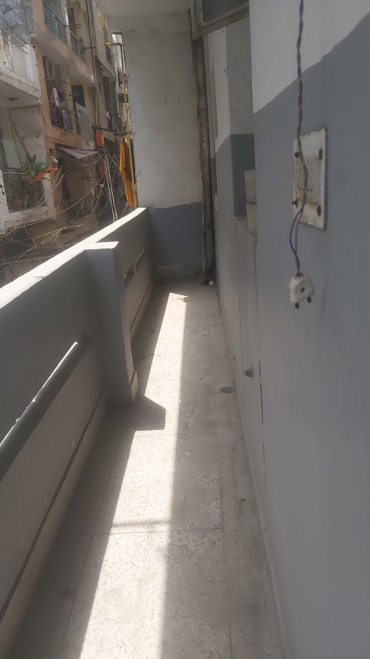 Kitchen, mayur vihar 2.5 Bedroom 650 Sq.Ft. Builder Floor In Mayur Vihar Delhi 8778563