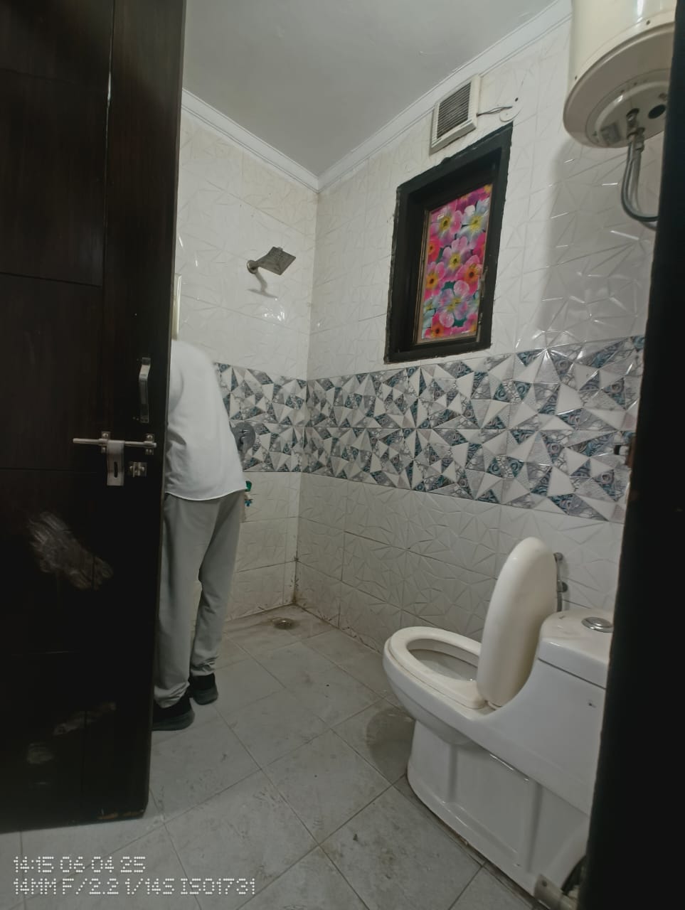 2 BHK Builder Floor For Rent in Paryavaran Complex