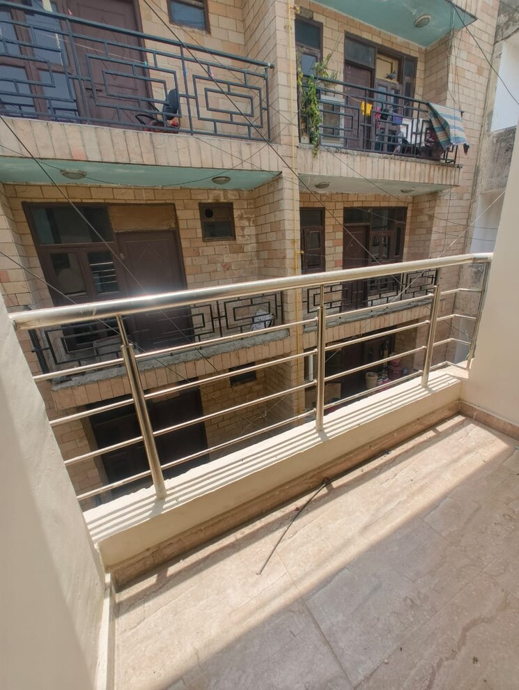 Balcony, paryavaran complex 2 Bedroom 850 Sq.Ft. Builder Floor In Paryavaran Complex Delhi 8778648