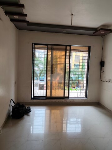 Room in 1 BHK Apartment at Mahavir Kanti Dreams, Nalasopara East – for Rent