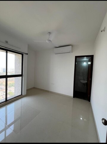 Room in 2 BHK Builder Floor at Laxmi Park Dombivli, Dombivli East – for Rent