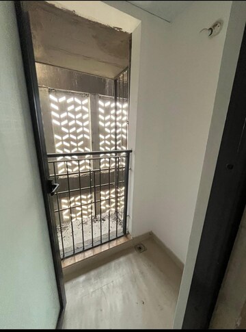 Balcony in 2 BHK Builder Floor at Laxmi Park Dombivli, Dombivli East – for Rent