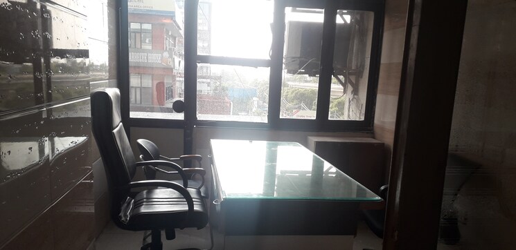 Kitchen, netaji subhash place Commercial Office Space 450 Sq.Ft. In Netaji Subhash Place Delhi 8778629
