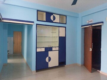 Room in 3 BHK Apartment at Thakurpukur – for Sale
