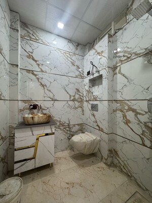 Bathroom in 3 BHK Builder Floor at Gyan Khand ii – for Sale