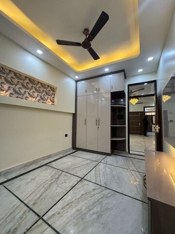 Bedroom in 3 BHK Builder Floor at Gyan Khand ii – for Rent