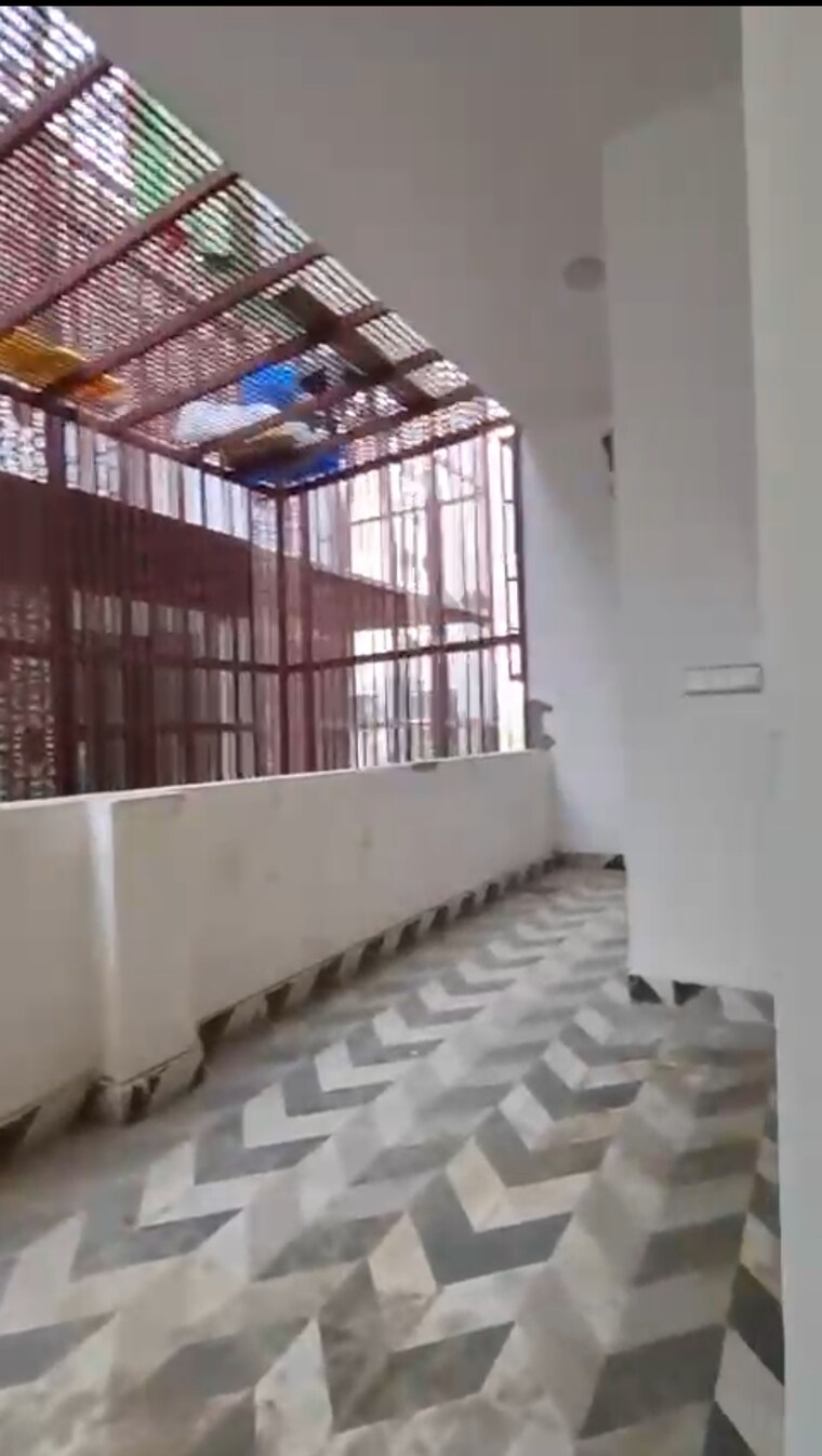 Balcony, faridabad central 4 Bedroom 350 Sq.Yd. Builder Floor In Faridabad Central Faridabad 8778693