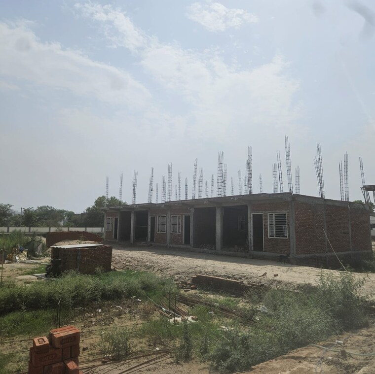 Exterior View, sector 10 3.5 Bedroom 1720 Sq.Ft. Villa In Sector 10 Noida 8778694