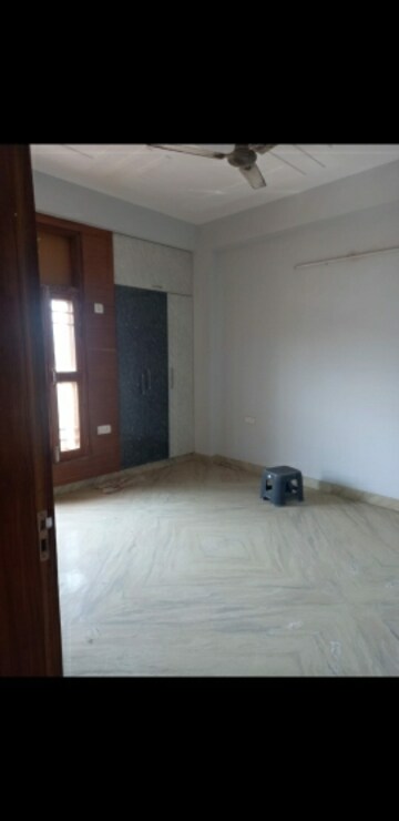 Room in 4 BHK Builder Floor at Raghav Homes, Indrapuram – for Rent