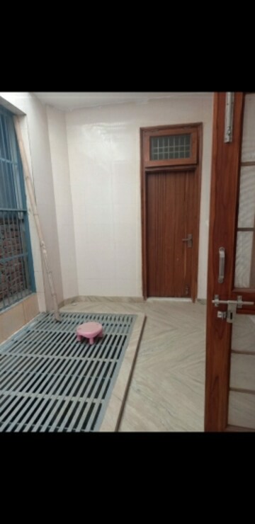 Bedroom in 4 BHK Builder Floor at Raghav Homes, Indrapuram – for Rent