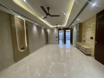 Living Room in 4 BHK Builder Floor at Niti Khand I – for Rent