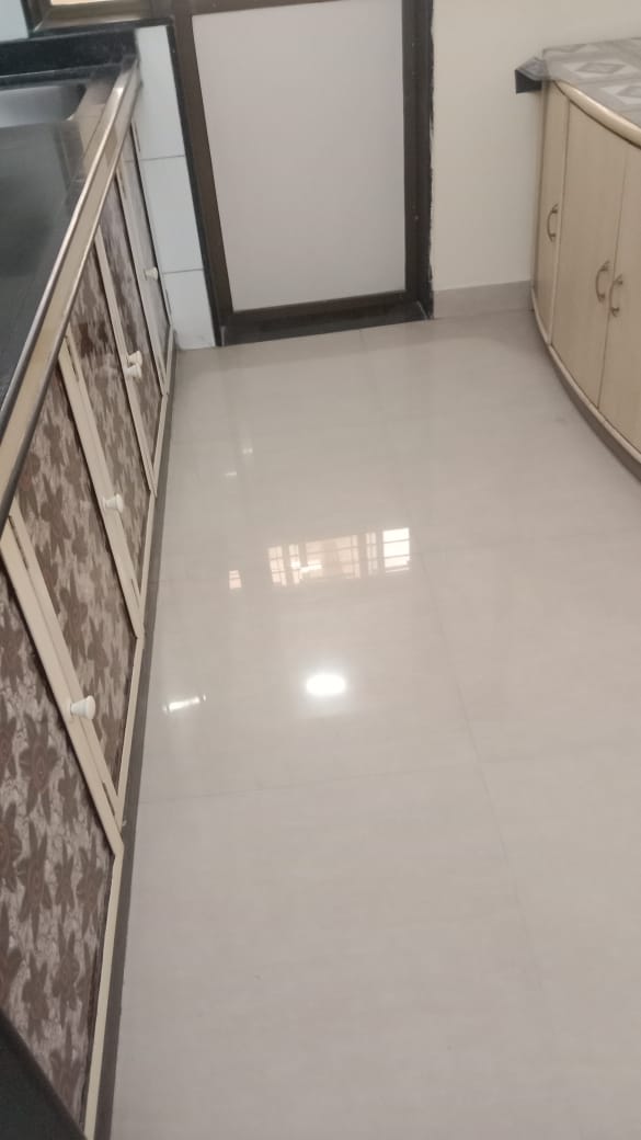 1 BHK Apartment For Rent in Shah Arcade II