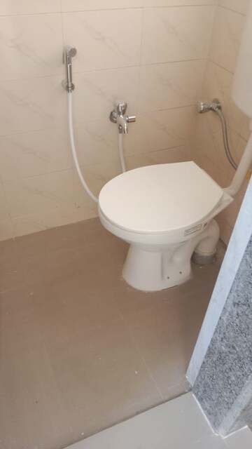 Bathroom in 1 BHK Apartment at Shah Arcade II, Malad East – for Rent