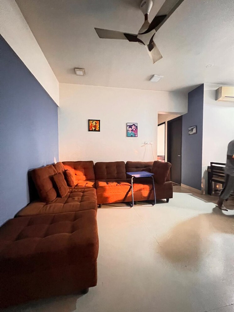 Master Bedroom, lodha-luxuria 2 Bedroom 801 Sq.Ft. Apartment In Majiwada Thane 8778713