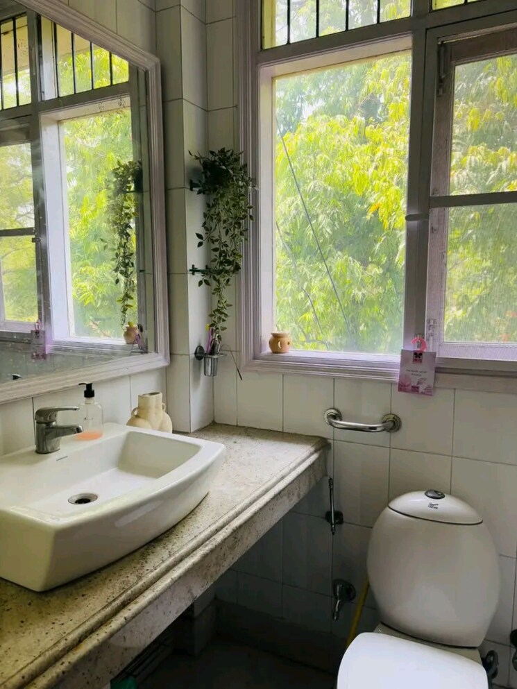 Bathroom, saket 2 Bedroom 900 Sq.Ft. Builder Floor In Saket Delhi 8778736