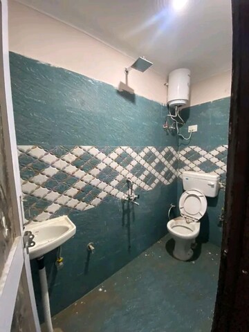 Bathroom in Studio Builder Floor at Saket – for Rent
