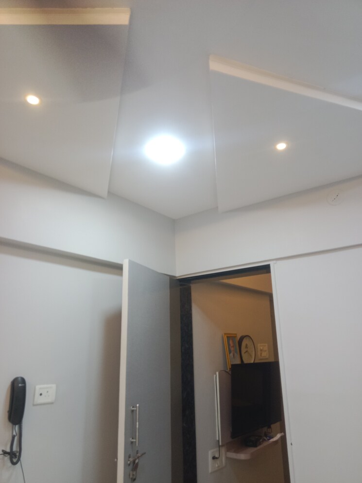 Room, shree-krishna-daffodil-heights 1 RK 240 Sq.Ft. Apartment In Bhandup West Mumbai 8778777