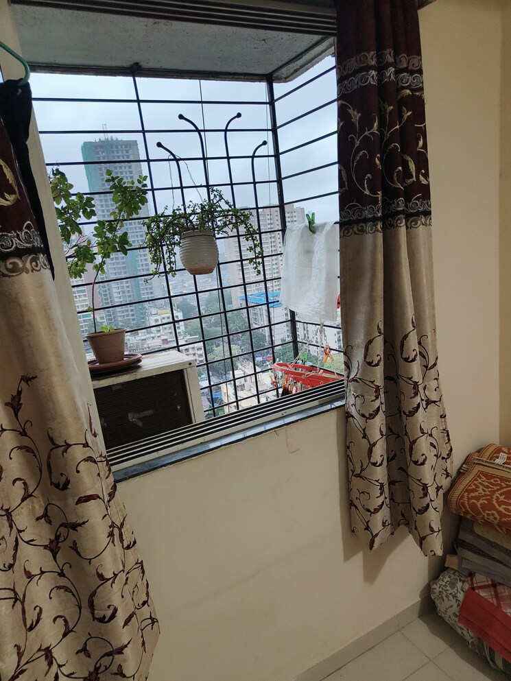 Balcony, trident-ozone-platinum-heights 1 Bedroom 370 Sq.Ft. Apartment In Bhandup West Mumbai 8778780