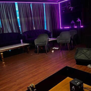 Gym in  Shop at B Block Bkc – for Rent