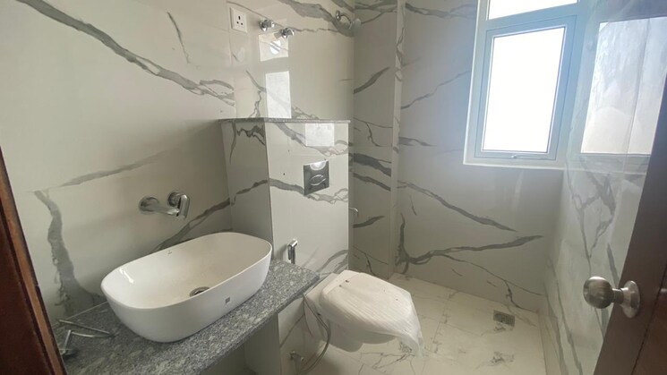 Bathroom, palam vihar 2 Bedroom 200 Sq.Yd. Independent House In Palam Vihar Gurgaon 8778804