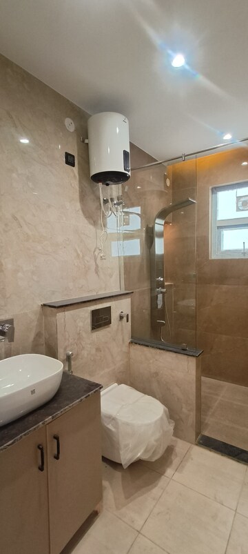 Master Bedroom in 4 BHK Builder Floor at Gms Road – for Sale