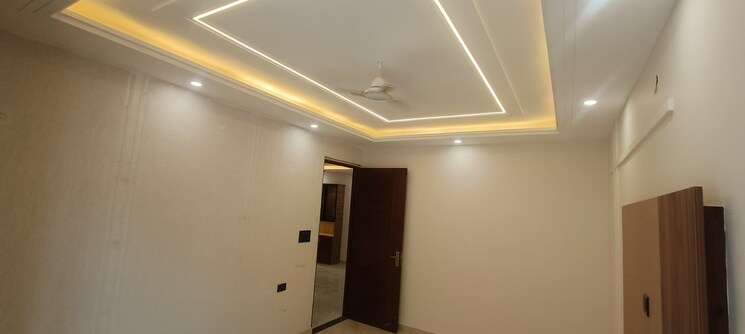 Room, gms road 4 Bedroom 3400 Sq.Ft. Builder Floor In Gms Road Dehradun 8778844