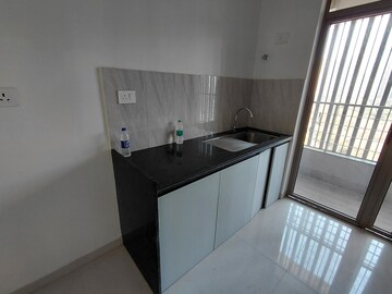Kitchen in 2 BHK Apartment at Kalpataru Paramount D, Kapur Bawdi – for Rent