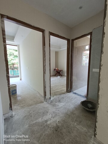 Room in 3 BHK Builder Floor at Balliwala – for Sale