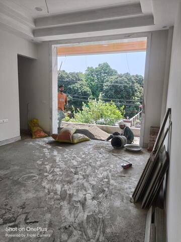 Balcony in 3 BHK Builder Floor at Balliwala – for Sale