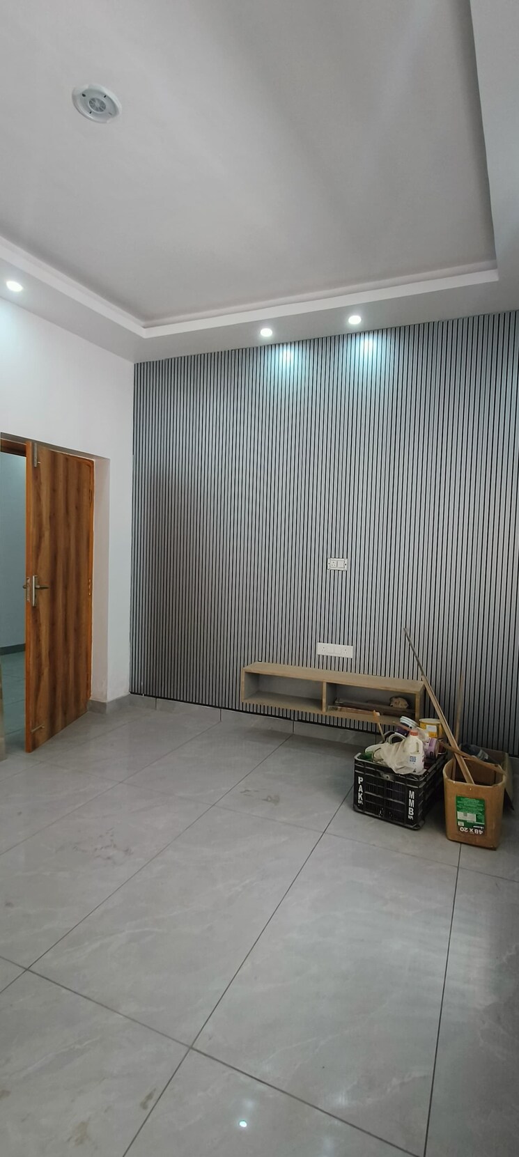 Room, gms road 3 Bedroom 102 Sq.Yd. Independent House In Gms Road Dehradun 8778860
