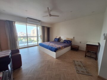 Living Room in 3 BHK Apartment at Mangal Disha, Khar West – for Rent