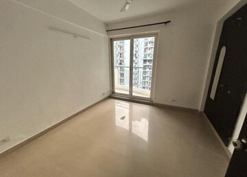 Room in 2 BHK Apartment at Ajnara Grand Heritage, Sector 74 – for Sale