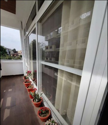 Balcony in 2 BHK Apartment at Rajpur Road – for Rent