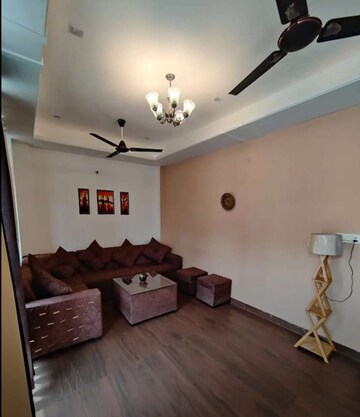 Furnished Amenities in 2 BHK Apartment at Rajpur Road – for Rent