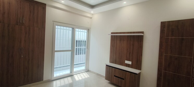Room, gms road 3 Bedroom 1600 Sq.Ft. Builder Floor In Gms Road Dehradun 8778873