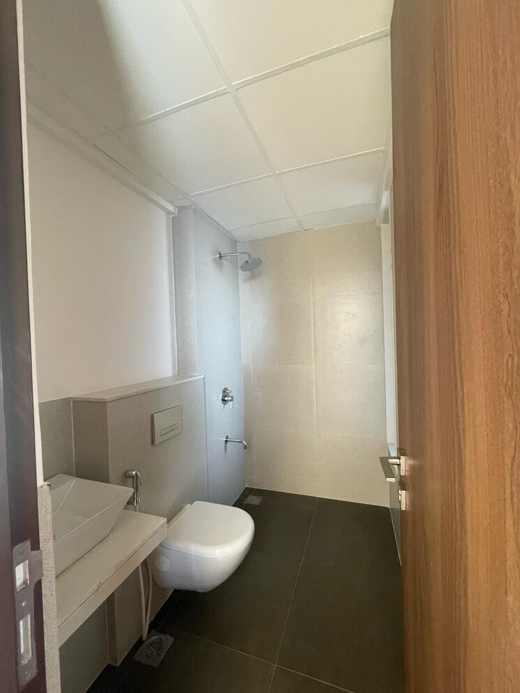 Bathroom, piramal-vaikunth 3 Bedroom 950 Sq.Ft. Apartment In Balkum Pada Thane 8778882