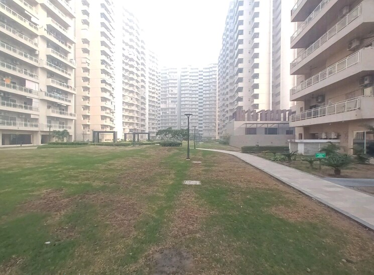 Exterior View, elite-golf-green 2 Bedroom 1255 Sq.Ft. Apartment In Sector 79 Noida 8778890